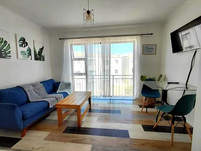 2 Bedroom Apartment For Sale in Strand - fzSN.webp