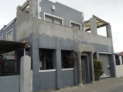 5 Bedroom House For Sale in Delft - MsSv.webp