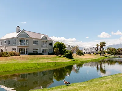 4 Bedroom House For Sale in Strand - SfSB.webp