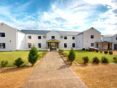 Farm For Sale in Paarl - 7TLo.webp