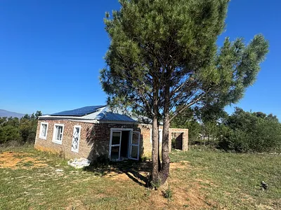 3 Bedroom House For Sale in Caledon - d950.webp