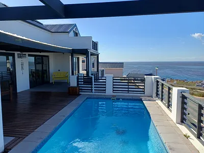 4 Bedroom House For Sale in St Helena Bay - ung6.webp