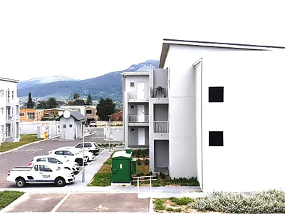 1 Bedroom Apartment For Sale in Paarl - img