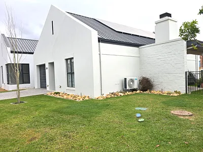 2 Bedroom House To Rent in Paarl - ch29.webp