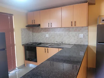 1 Bedroom House To Rent in Goodwood - fP3J.webp