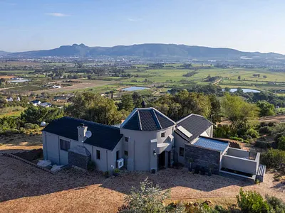 Farm For Sale in Paarl - img