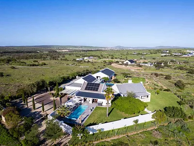 6 Bedroom House For Sale in Langebaan - PO6d.webp