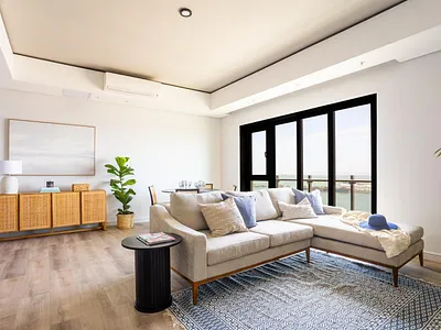 2 Bedroom Apartment For Sale in Cape Town - 7Nhv.webp