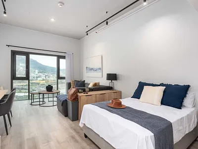 0.5 Bedroom Apartment For Sale in Cape Town - 1AF9.webp