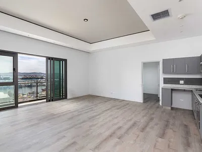 2 Bedroom Apartment For Sale in Cape Town - img