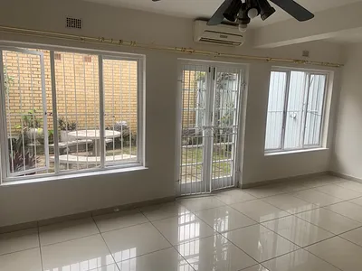 2 Bedroom Apartment To Rent in Pinetown - img