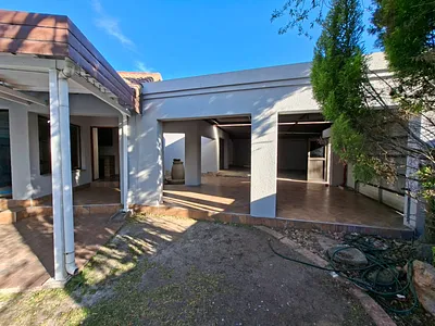 5 Bedroom House For Sale in Secunda - img