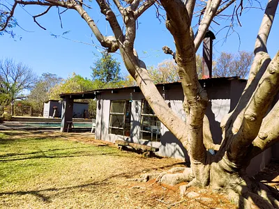 Farm For Sale in Cullinan - 2h1F.webp