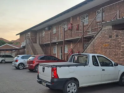 2 Bedroom Apartment For Sale in Secunda - 2est.webp