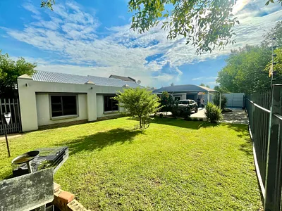 3 Bedroom House For Sale in Secunda - X3bo.webp