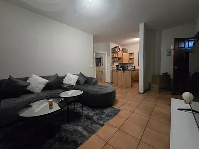 1 Bedroom Apartment To Rent in Midrand - img