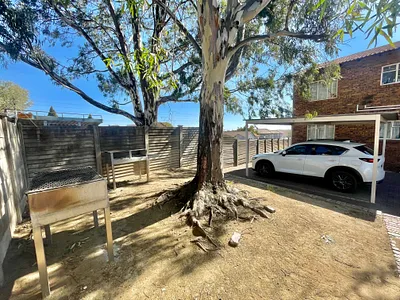 3 Bedroom Apartment For Sale in Secunda - V4DE.webp
