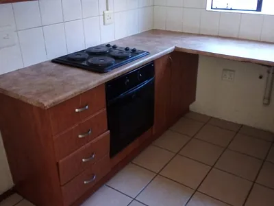 2 Bedroom Apartment For Sale in Midrand - uCWn.webp
