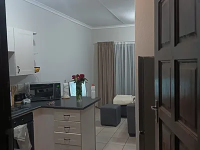 Apartment For Sale in Midrand - R2x7.webp