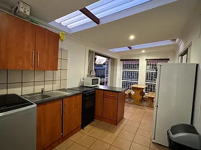 1 Bedroom Apartment To Rent in Centurion - VrNB.webp