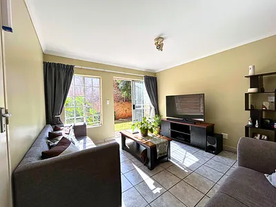 2 Bedroom Townhouse For Sale in Centurion - UihH.webp