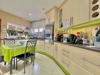 4 Bedroom House For Sale in Secunda - LwFx.webp
