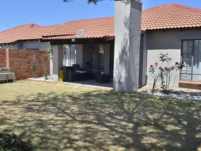 3 Bedroom Townhouse For Sale in Centurion - pzce.webp