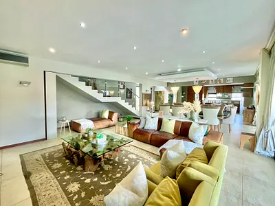 5 Bedroom House For Sale in Secunda - 5CZi.webp