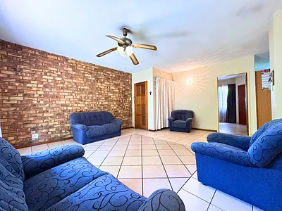 2 Bedroom Townhouse For Sale in Centurion - img