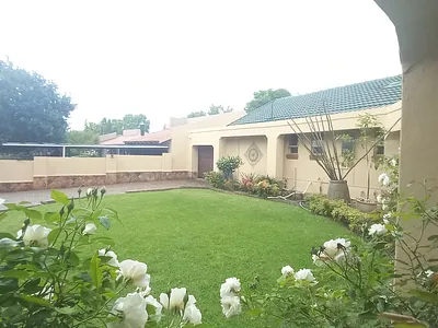 3 Bedroom House For Sale in Secunda - gJF7.webp