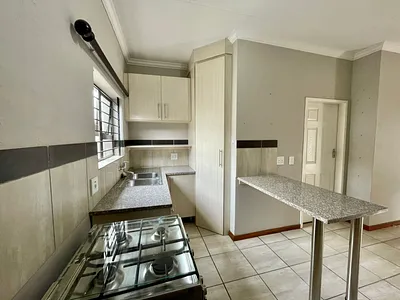 3 Bedroom House To Rent in Secunda - img