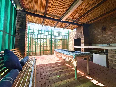 3 Bedroom Townhouse For Sale in Pretoria - img