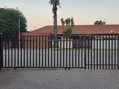 2 Bedroom Apartment To Rent in Secunda - img