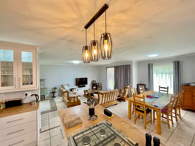 3 Bedroom House For Sale in Secunda - qzZ1.webp