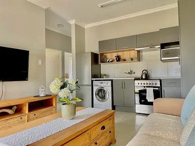 2 Bedroom House For Sale in Secunda - nw7F.webp