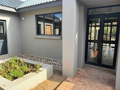3 Bedroom House To Rent in Hoedspruit - Pt7d.webp
