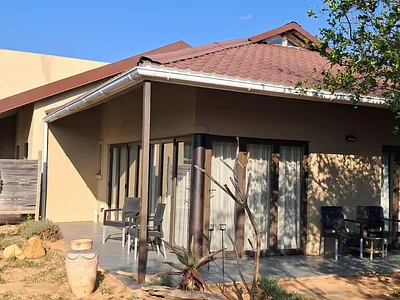 1 Bedroom Apartment To Rent in Hoedspruit - SetI.webp