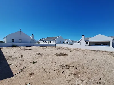 3 Bedroom House For Sale in Velddrif - img