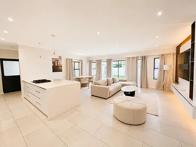4 Bedroom House For Sale in Blouberg - img