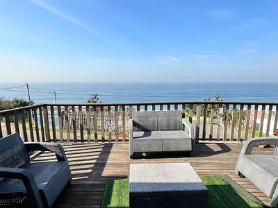 8 Bedroom House For Sale in Durban - img
