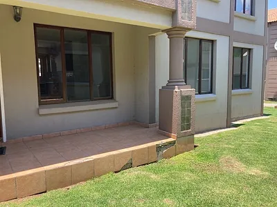 2 Bedroom Apartment For Sale in Brakpan - h8Q8.webp
