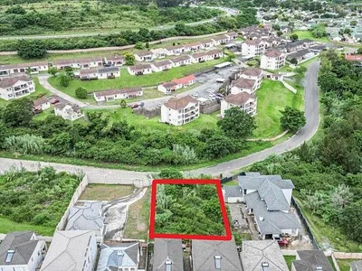 Vacant Land For Sale in East London - ZKnh.webp