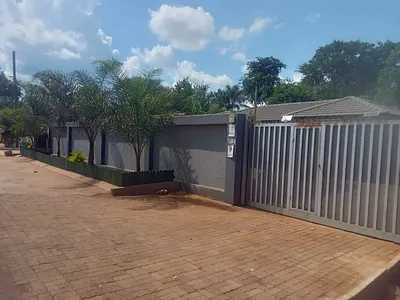 3 Bedroom House For Sale in Northam - CvqQ.webp