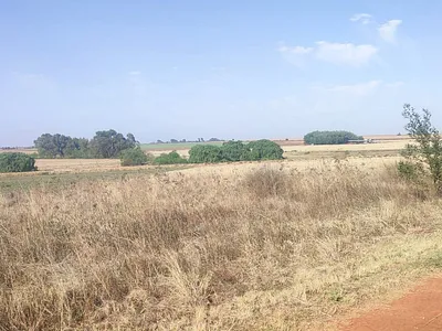 Vacant Land For Sale in Rustenburg - LLbE.webp
