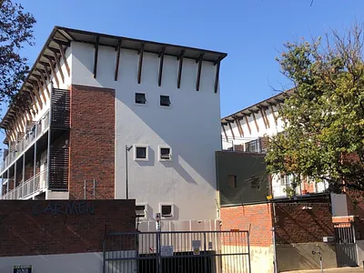 1 Bedroom Apartment For Sale in Potchefstroom - ZmdJ.webp