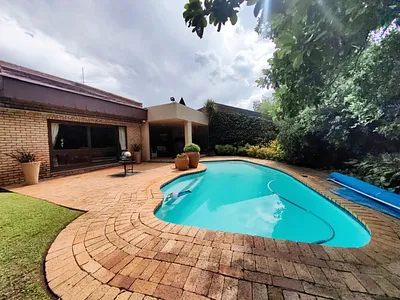 5 Bedroom House For Sale in Potchefstroom - vxOb.webp