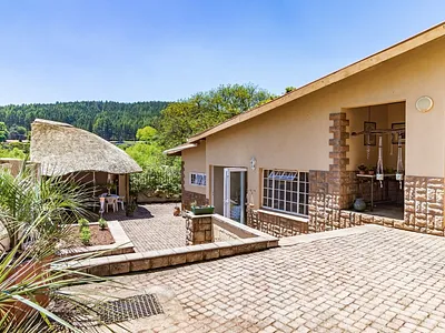 5 Bedroom House For Sale in Sabie - 9dH0.webp