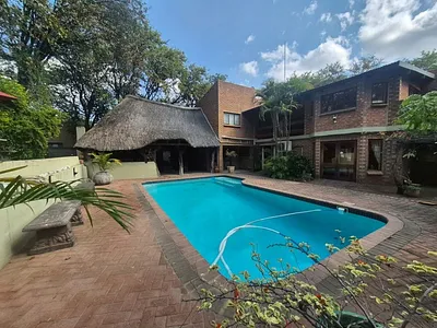 4 Bedroom House For Sale in Phalaborwa - xwqY.webp