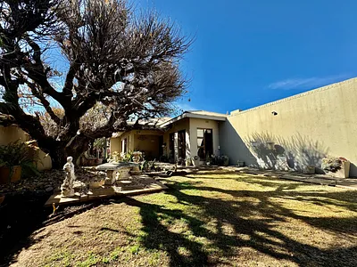 4 Bedroom House For Sale in Potchefstroom - 8f2I.webp