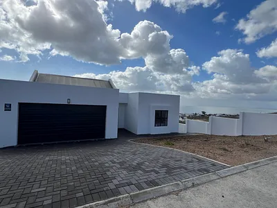 3 Bedroom House For Sale in St Helena Bay - UcEI.webp
